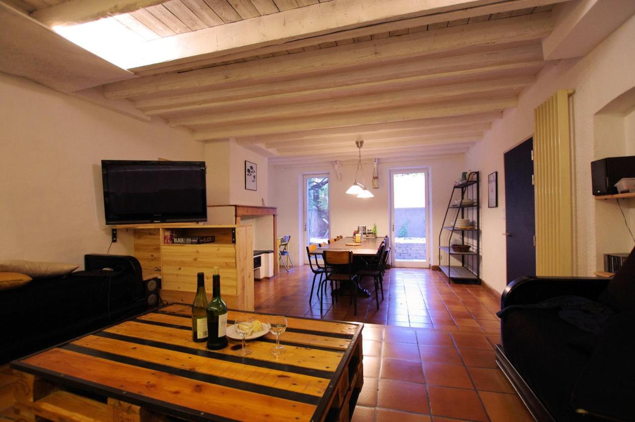 Hostel Les Cordees Liees Albi Exterior photo